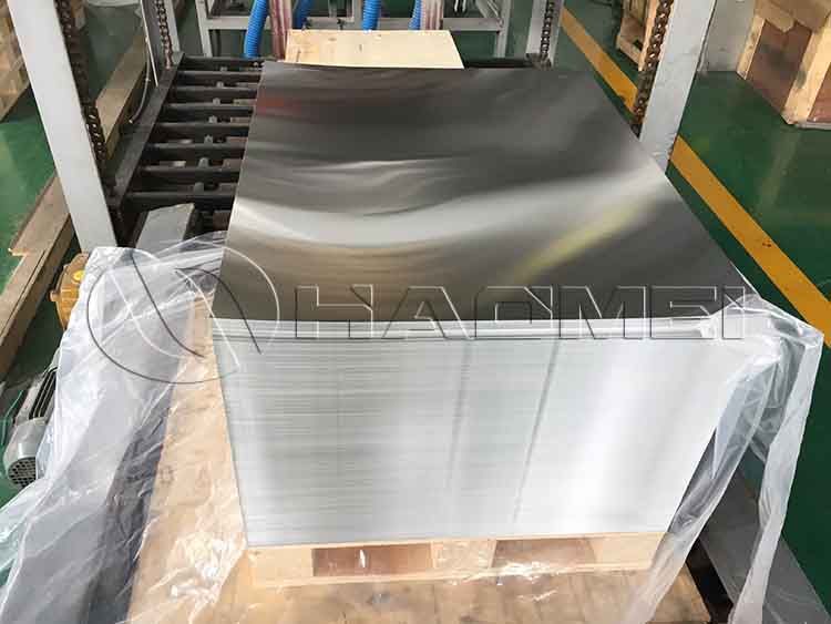 Aluminum Closure Sheet: 3104 VS 3105
